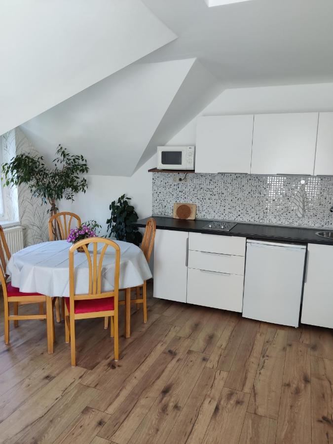 Fadora Apartman Tihany Esterno foto